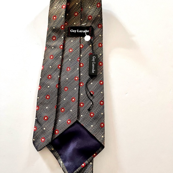 BNWT Guy Laroche  Mens Silk tie mini florets prints 100 💯 % Silk - Picture 6 of 9